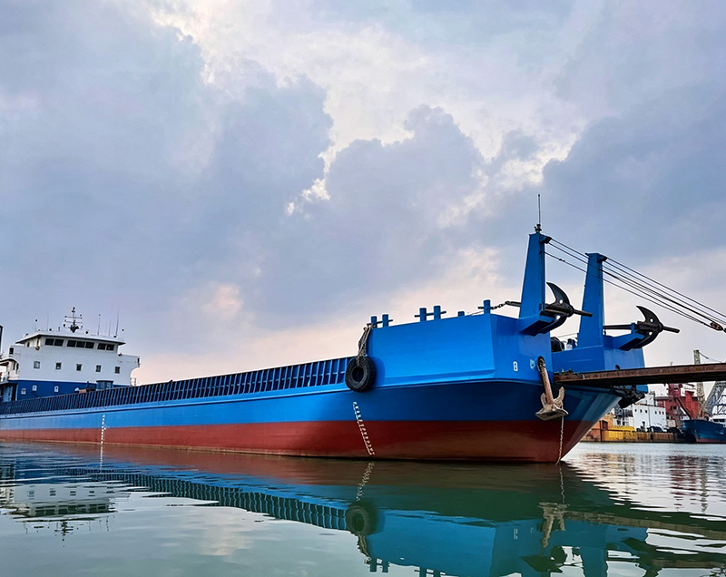 Deck Vessels