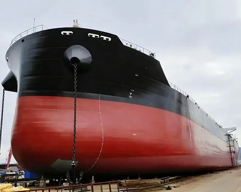 28,000-ton bulk carrier built in 2012
