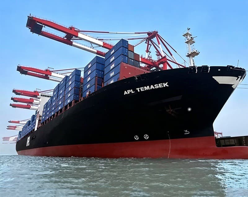 64,000-ton bulk carrier built in 2012