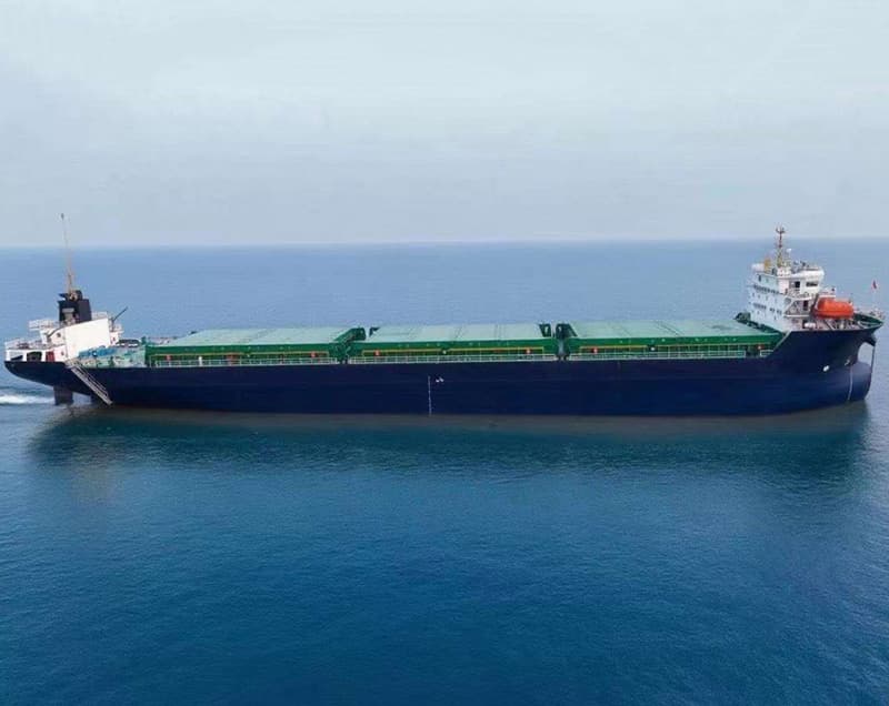 808TEU 14,000-ton multipurpose vessel built in 20