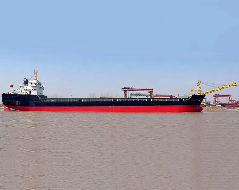 7,623-ton self-unloading sand carrier built in 2022