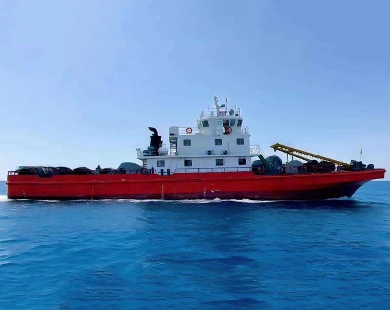 6000hp anchor-handling tug for sale, 600KN towing winch, flat-bow design, completed in 2022