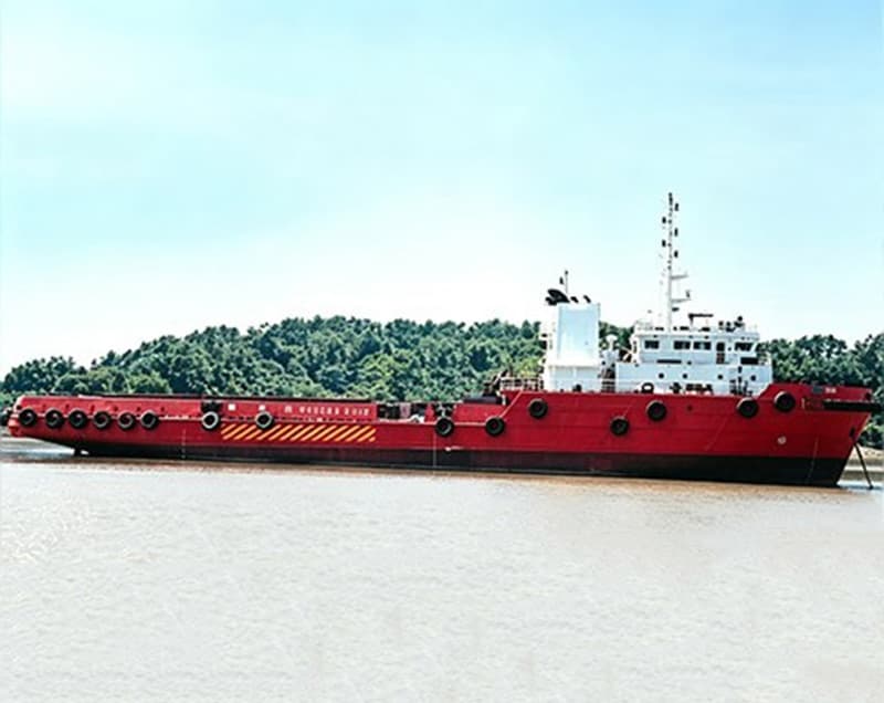 8000hp azimuth AHTS vessel for sale, built in 1998