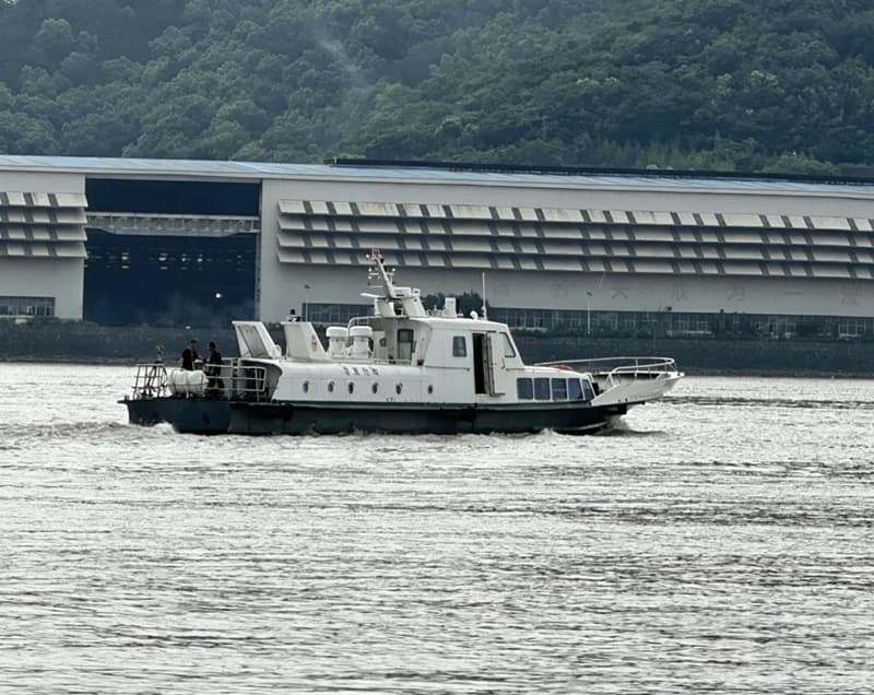 16.5m crew/transport vessel for sale, completed in 2018