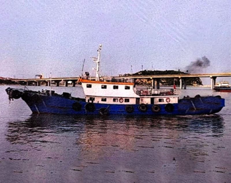 Scientific research vessel for sale with 40-ton cargo capacity, completed in 2014